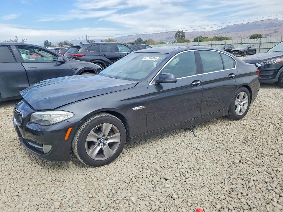 71224356 :رقم المزاد ، WBAFR1C59BC749326 vin ، 2011 Bmw 528 مزاد بيع