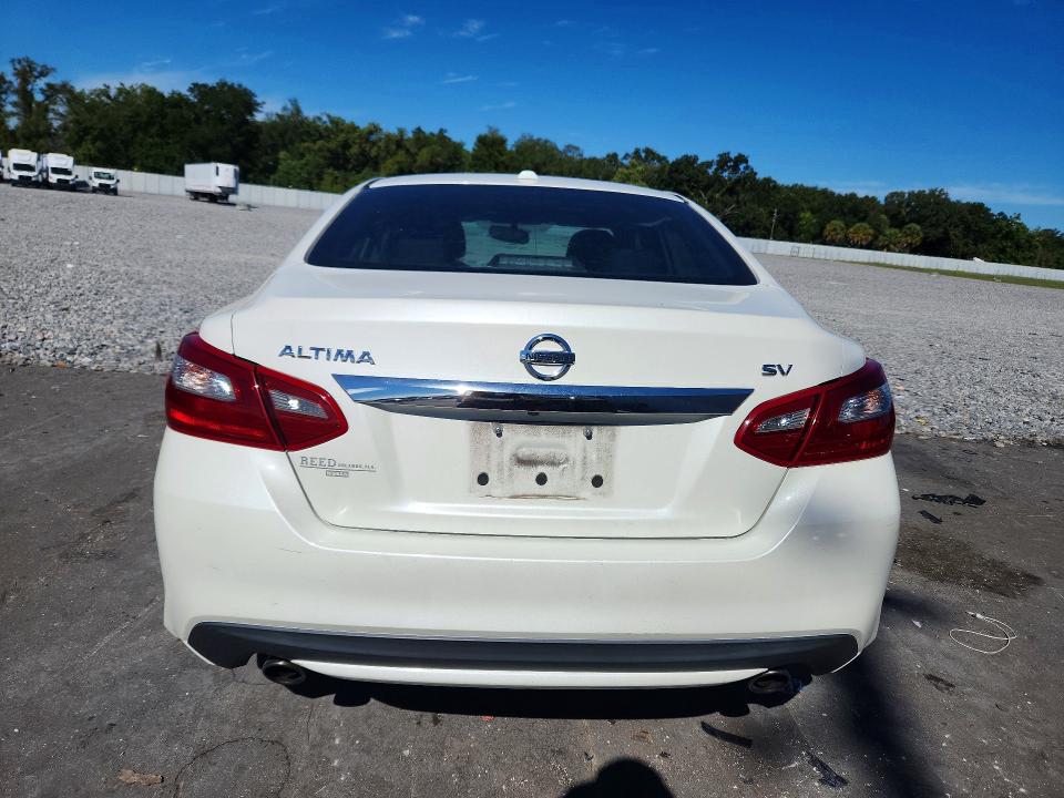 Продажа на аукционе авто 2018 Nissan Altima, vin: 1N4AL3AP4JC147890, номер лота: 71098336