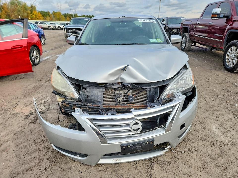 2014 Nissan Sentra მანქანა იყიდება აუქციონზე, vin: 3N1AB7APXEY209765, აუქციონის ნომერი: 71451316