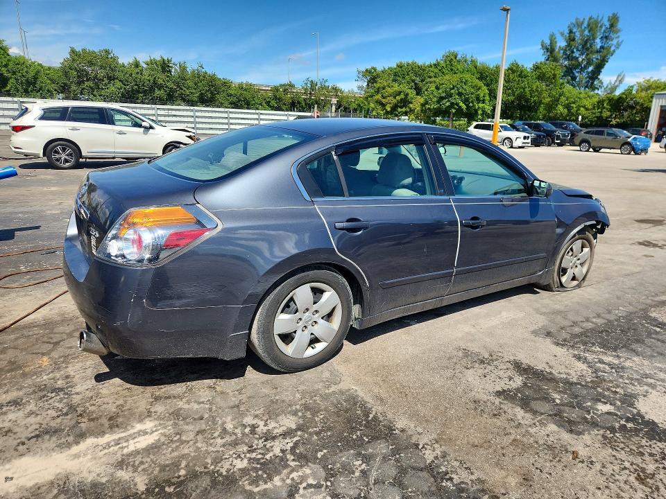 2007 Nissan Altima მანქანა იყიდება აუქციონზე, vin: 1N4AL21E57C154946, აუქციონის ნომერი: 71932566