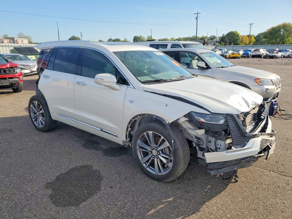 Продажа на аукционе авто 2020 Cadillac Xt6, vin: 1GYKPDRS8LZ101054, номер лота: 72050716