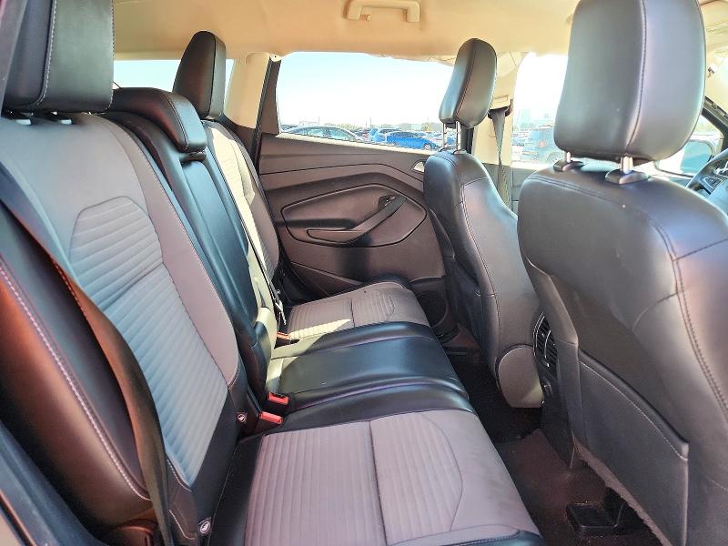 Продажа на аукционе авто 2018 Ford Escape, vin: 1FMCU9GD1JUC16573, номер лота: 72447596