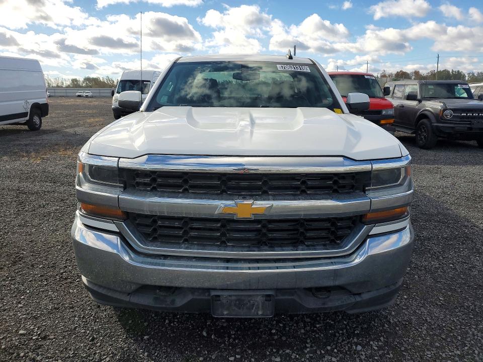 Auction sale of the 2019 Chevrolet Silverado Ld, vin: 2GCVKPEC2K1174400, lot number: 70631316