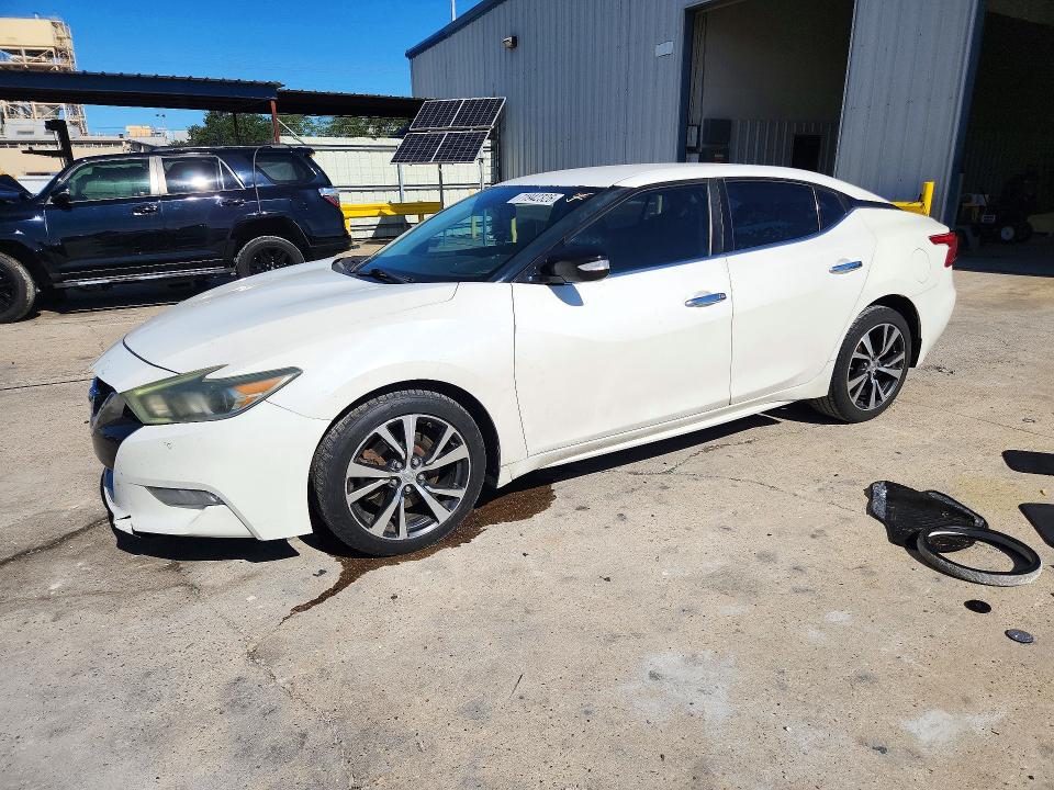 71942326 :رقم المزاد ، 1N4AA6AP3GC403033 vin ، 2016 Nissan Maxima مزاد بيع
