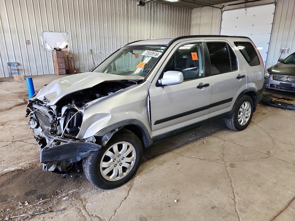 72033516 :رقم المزاد ، JHLRD78875C046271 vin ، 2005 Honda Cr-v مزاد بيع