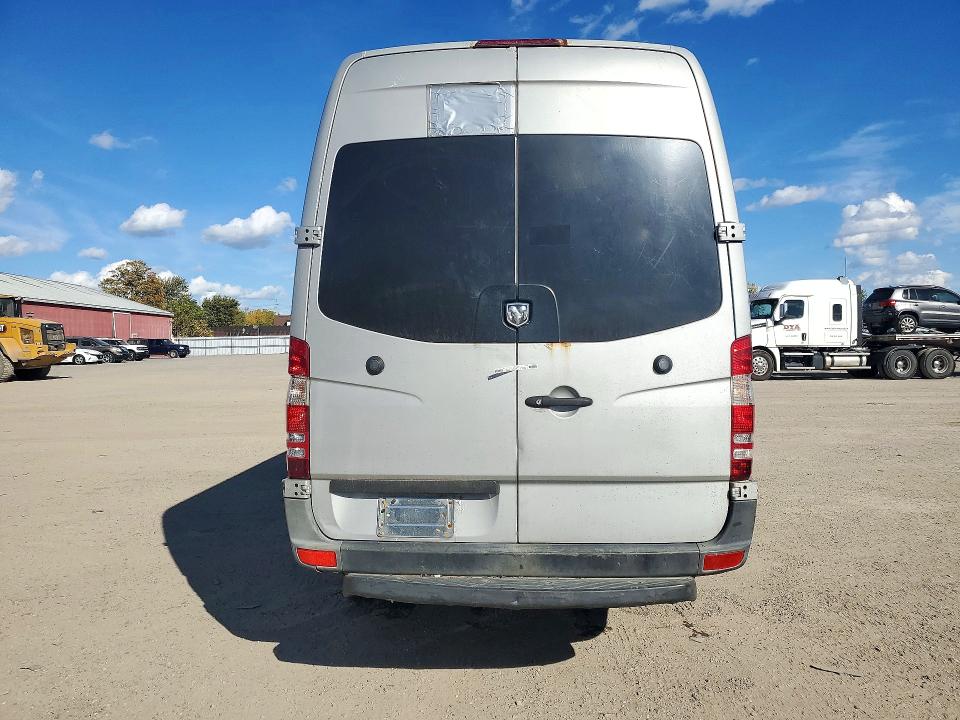 Продажа на аукционе авто 2009 Dodge Sprinter, vin: WD0BF445795354738, номер лота: 72188236