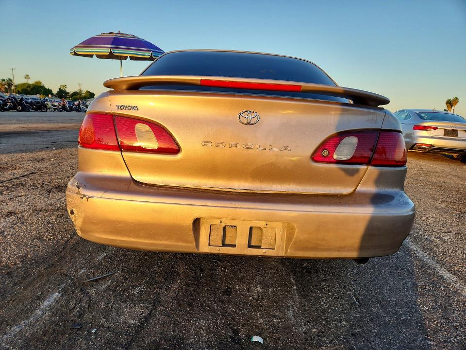 73276106 :رقم المزاد ، 1NXBR12E0YZ408804 vin ، 2000 Toyota Corolla مزاد بيع