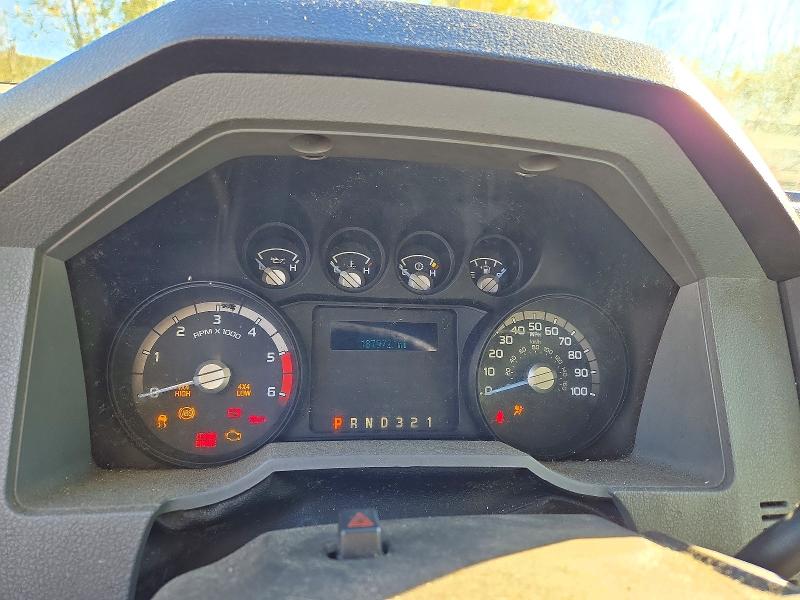 Продаж на аукціоні авто 2016 Ford F550, vin: 1FDUF5HY1GEB28165, номер лоту: 73676606
