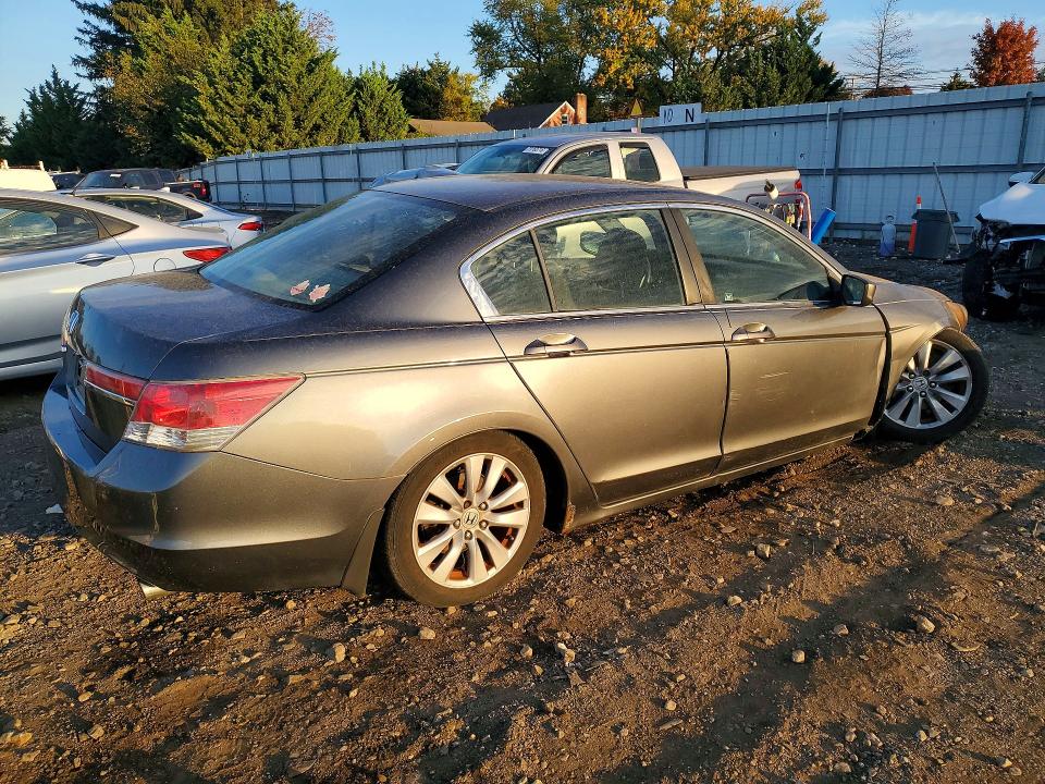 Aukcja sprzedaży 2011 Honda Accord, vin: 1HGCP2E77BA012106, numer aukcji: 72880166