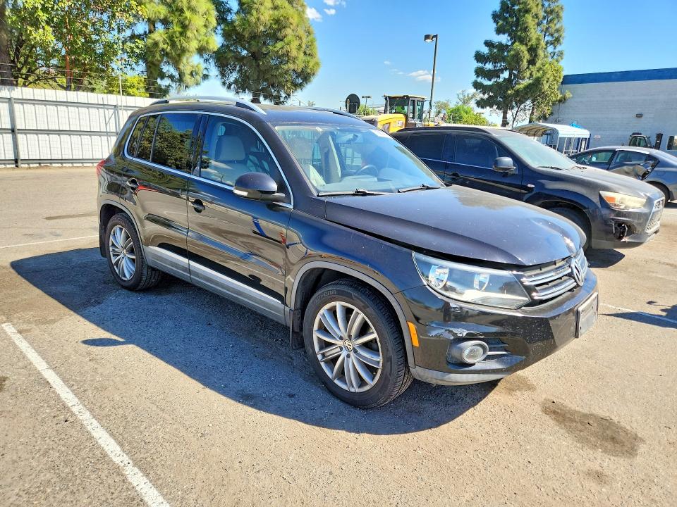 Продаж на аукціоні авто 2012 Volkswagen Tiguan, vin: WVGAV7AX3CW532026, номер лоту: 71687456