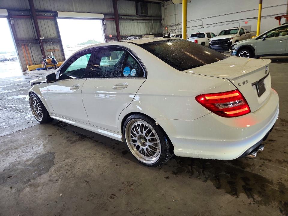 2014 Mercedes-benz C მანქანა იყიდება აუქციონზე, vin: WDDGF7HB4EA900676, აუქციონის ნომერი: 72028376