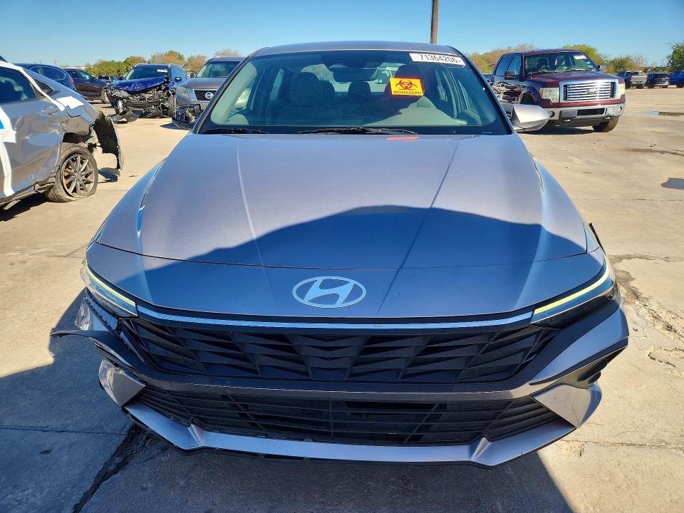 2025 Hyundai Elantra მანქანა იყიდება აუქციონზე, vin: KMHLL4DG4SU015689, აუქციონის ნომერი: 71364206