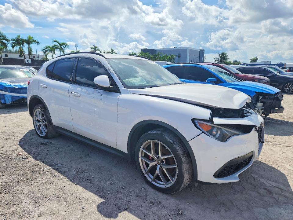Продаж на аукціоні авто 2019 Alfa Romeo Stelvio, vin: ZASPAKBN3K7C44839, номер лоту: 71321336