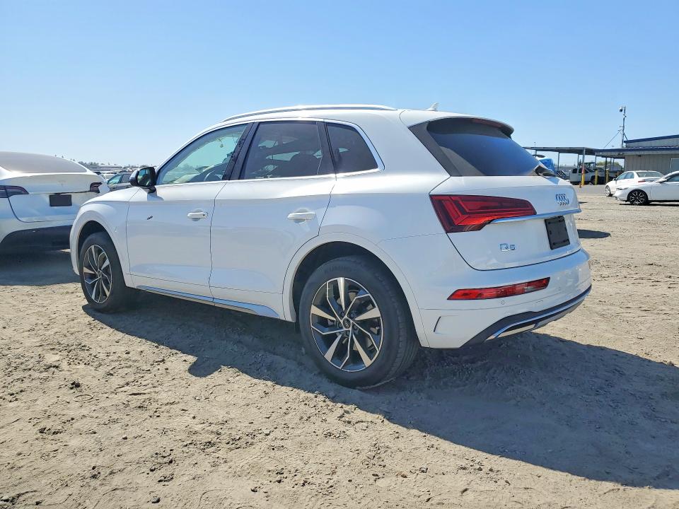 Продажа на аукционе авто 2021 Audi Q5, vin: WA1BAAFY4M2072915, номер лота: 70741956