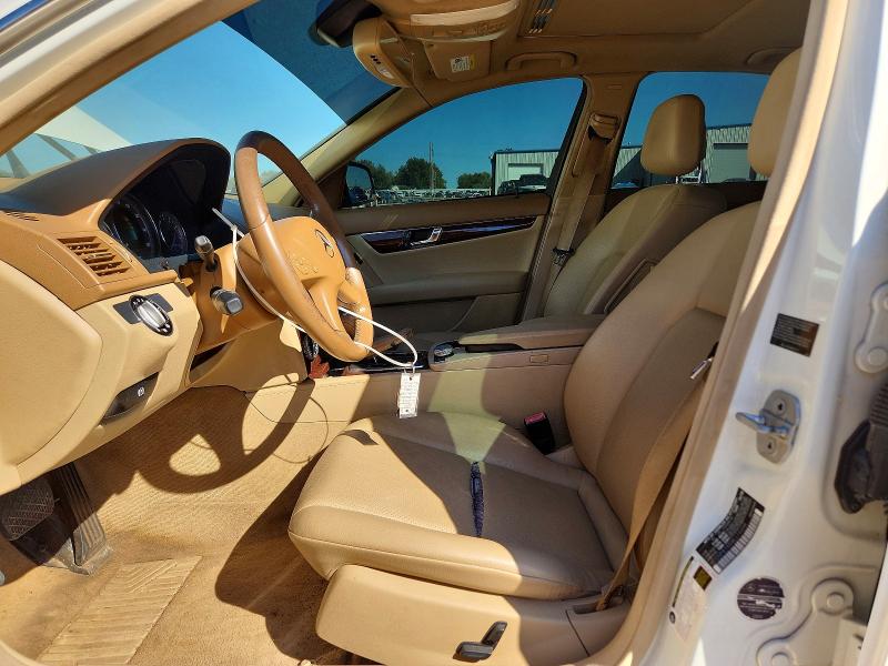 71241716 :رقم المزاد ، WDDGF81X88F174498 vin ، 2008 Mercedes-benz C مزاد بيع