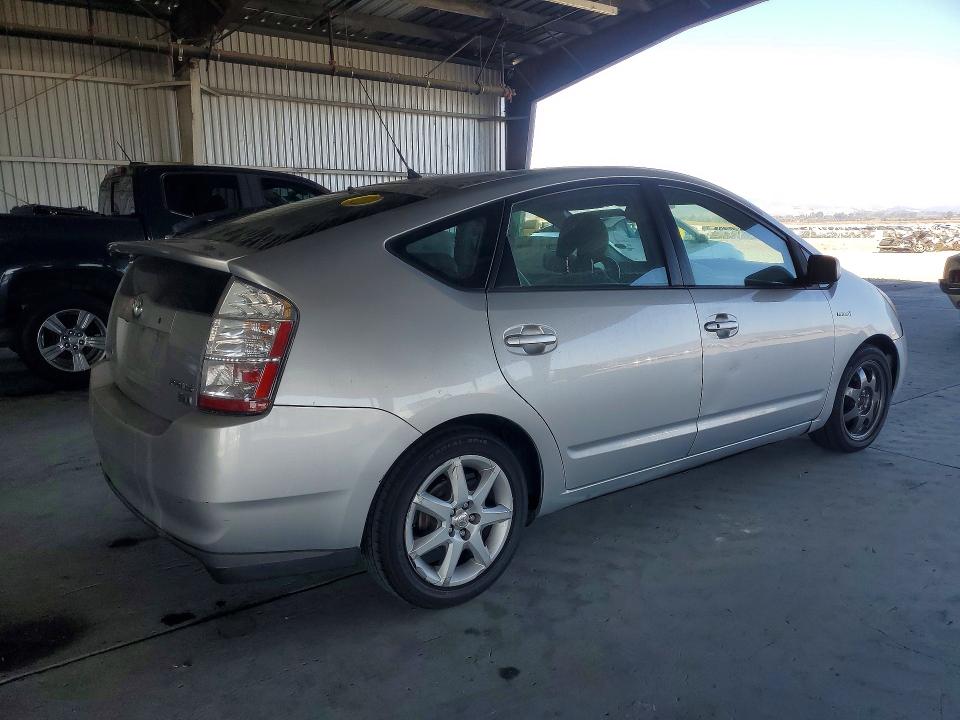 2007 Toyota Prius მანქანა იყიდება აუქციონზე, vin: JTDKB20U077625727, აუქციონის ნომერი: 71685536