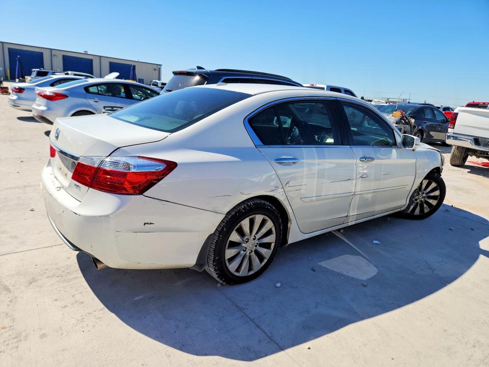 71991546 :رقم المزاد ، 1HGCR3F82EA026720 vin ، 2014 Honda Accord مزاد بيع