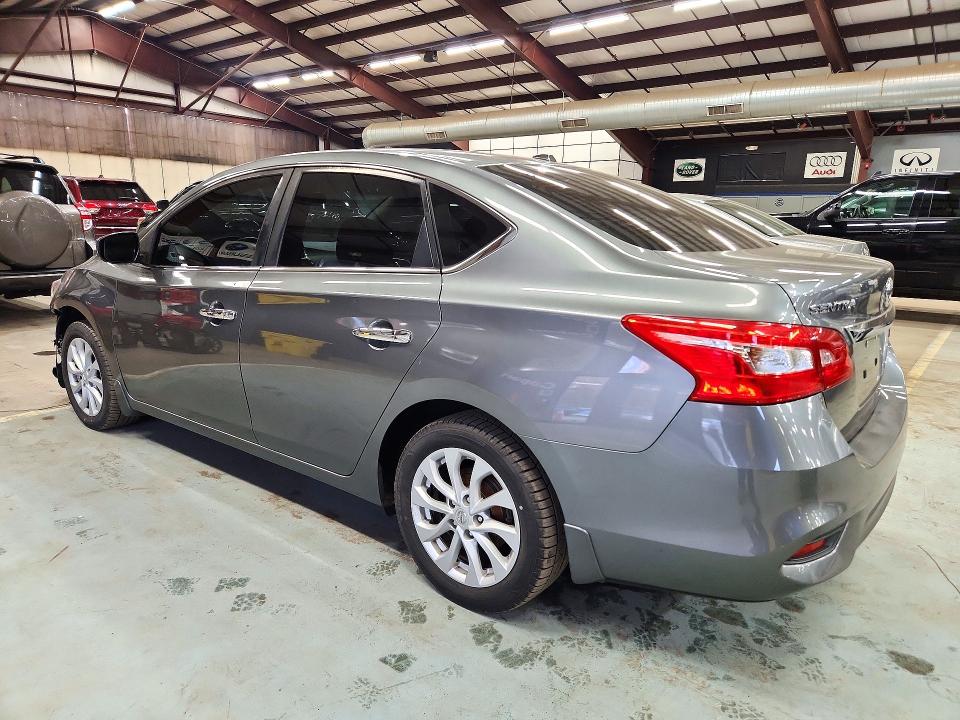 Продажа на аукционе авто 2018 Nissan Sentra, vin: 3N1AB7AP1JY215707, номер лота: 72352896