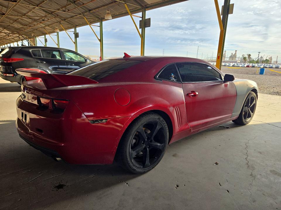 2013 Chevrolet Camaro მანქანა იყიდება აუქციონზე, vin: 2G1FB1E39D9239886, აუქციონის ნომერი: 71109456