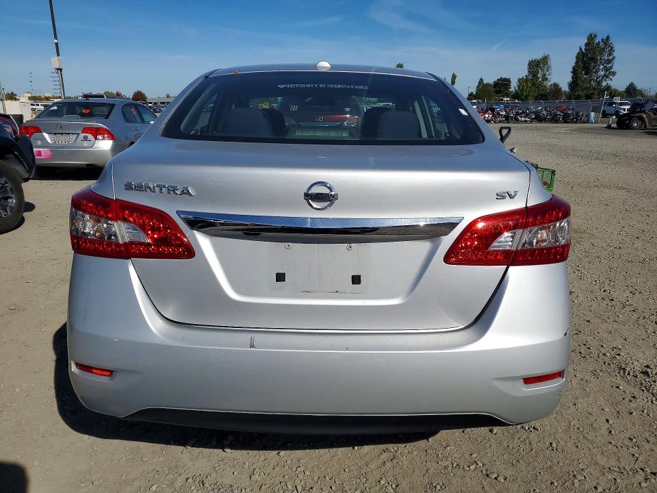 2015 Nissan Sentra მანქანა იყიდება აუქციონზე, vin: 3N1AB7AP3FL651480, აუქციონის ნომერი: 71505336