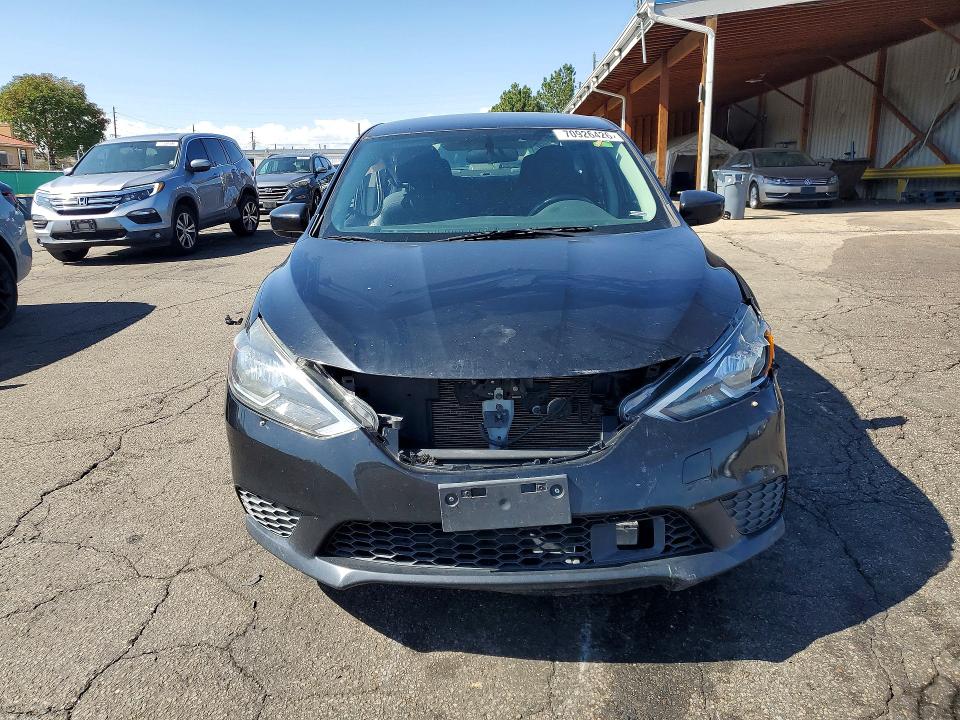2019 Nissan Sentra მანქანა იყიდება აუქციონზე, vin: 3N1AB7AP5KL614795, აუქციონის ნომერი: 70926426