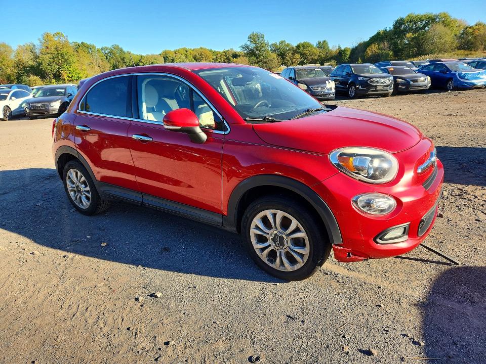 71893576 :رقم المزاد ، ZFBCFXDT6GP371600 vin ، 2016 Fiat 500x مزاد بيع