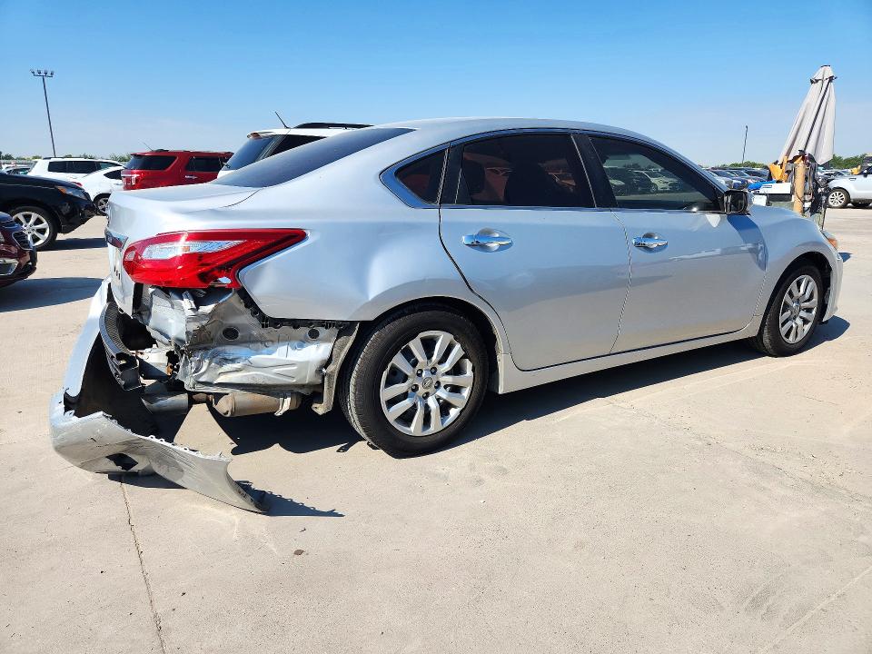 Продаж на аукціоні авто 2016 Nissan Altima, vin: 1N4AL3AP0GC219547, номер лоту: 72190186