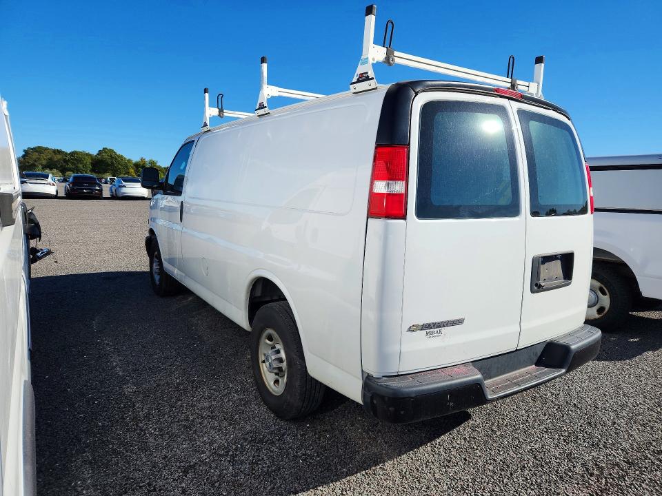 2020 Chevrolet Express G2500 მანქანა იყიდება აუქციონზე, vin: 1GCWGAFP5L1275197, აუქციონის ნომერი: 70694896