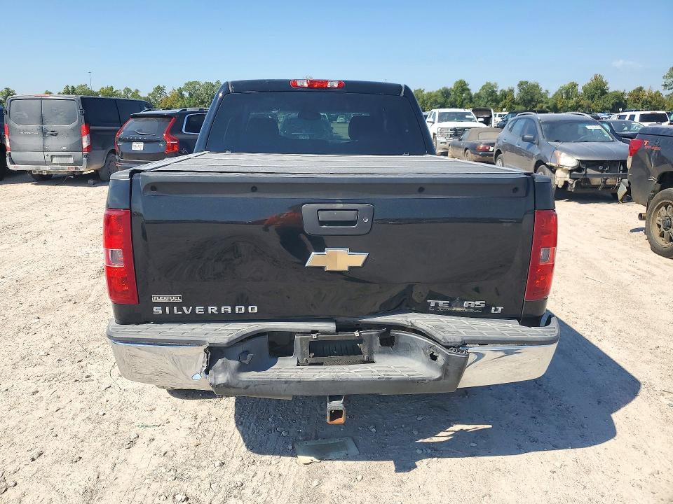 Продаж на аукціоні авто 2011 Chevrolet Silverado, vin: 3GCPCSE04BG389315, номер лоту: 71994146