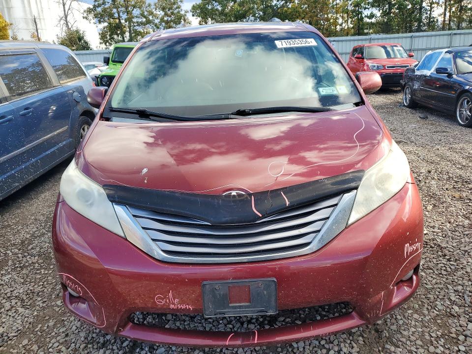 Продаж на аукціоні авто 2015 Toyota Sienna, vin: 5TDYK3DC1FS581792, номер лоту: 71935356