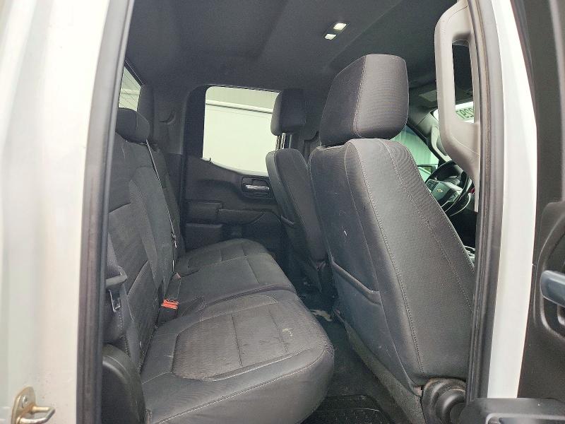 Auction sale of the 2019 Chevrolet Silverado, vin: 1GCRYDED0KZ310909, lot number: 73229716