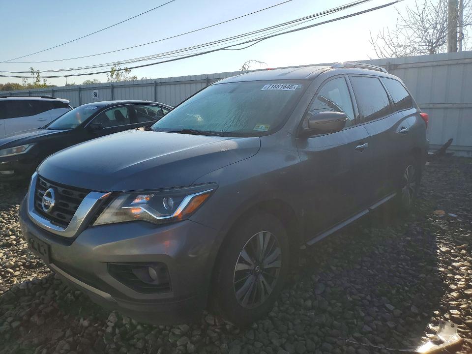Auction sale of the 2017 Nissan Pathfinder, vin: 5N1DR2MM5HC913536, lot number: 71881646
