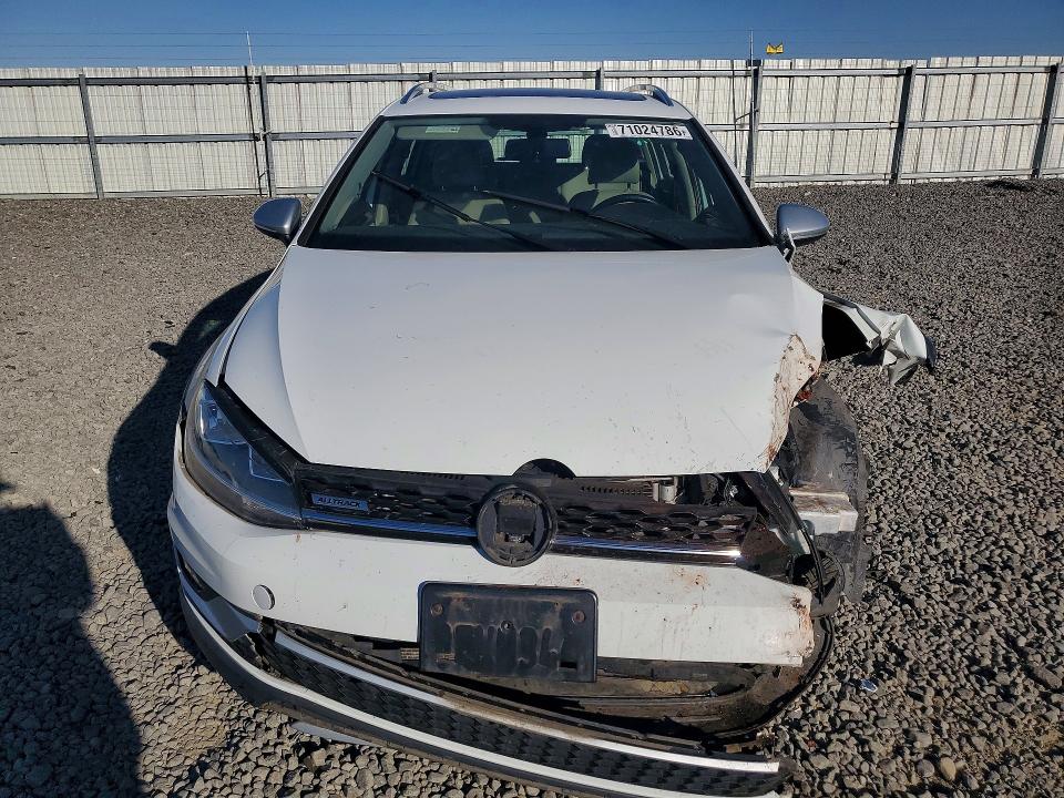Продаж на аукціоні авто 2018 Volkswagen Golf Alltrack, vin: 3VWH17AU7JM759850, номер лоту: 71024786