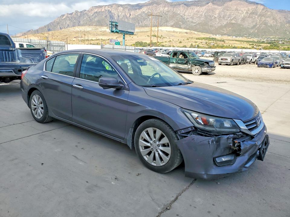 71141986 :رقم المزاد ، 1HGCR2F79FA249534 vin ، 2015 Honda Accord مزاد بيع