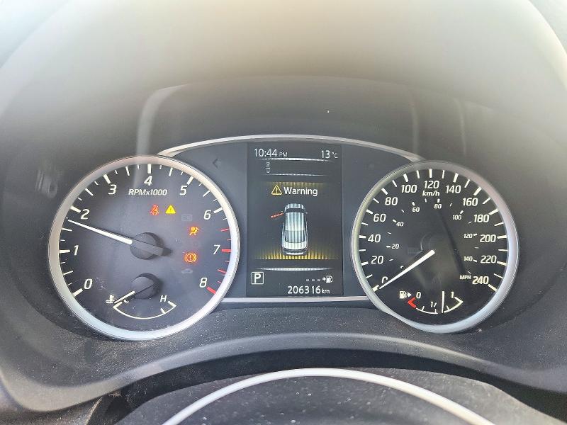 Продажа на аукционе авто 2018 Nissan Sentra, vin: 3N1AB7AP6JY298633, номер лота: 72310026