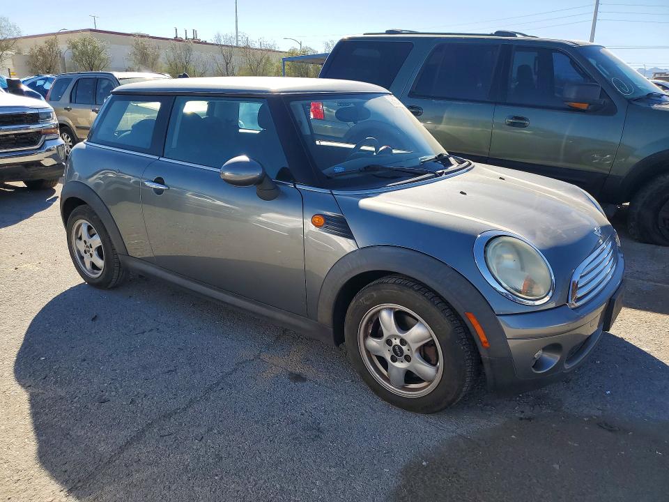 Aukcja sprzedaży 2010 Mini Cooper, vin: WMWMF3C5XATZ23379, numer aukcji: 73384506