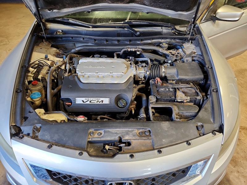 Продажа на аукционе авто 2010 Honda Accord, vin: 1HGCS2B83AA008869, номер лота: 71170176