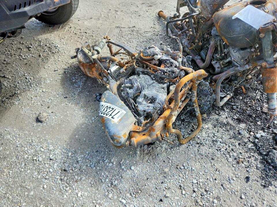 2005 Harley-davidson Xl883 მანქანა იყიდება აუქციონზე, vin: 1HD4CAM115K425691, აუქციონის ნომერი: 71233186