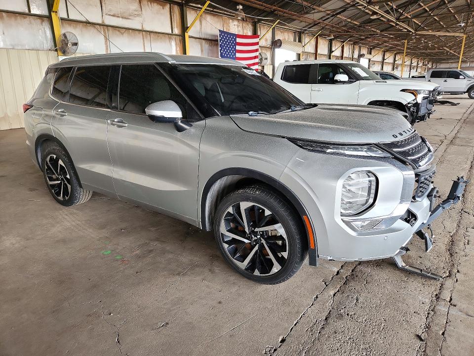 74042746 :رقم المزاد ، JA4J3VA88NZ089875 vin ، 2022 Mitsubishi Outlander مزاد بيع