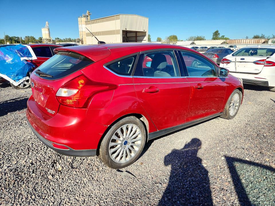 2012 Ford Focus მანქანა იყიდება აუქციონზე, vin: 1FAHP3N29CL477075, აუქციონის ნომერი: 71633366