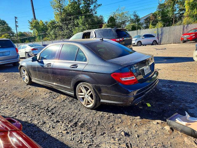 2013 Mercedes-benz C მანქანა იყიდება აუქციონზე, vin: WDDGF8AB9DR250839, აუქციონის ნომერი: 71622726