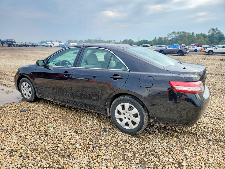 2010 Toyota Camry მანქანა იყიდება აუქციონზე, vin: 4T4BF3EK1AR011247, აუქციონის ნომერი: 70920436