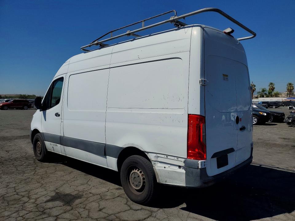 71390556 :رقم المزاد ، WD4PF0CD5KP027299 vin ، 2019 Mercedes-benz Sprinter مزاد بيع