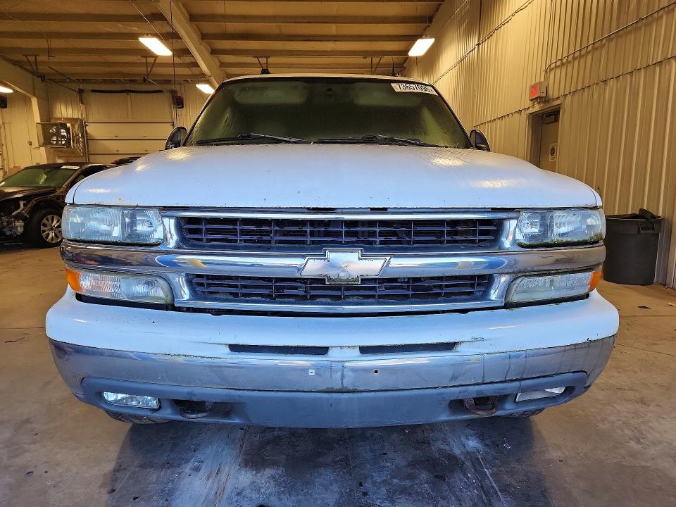 73657096 :رقم المزاد ، 1GNEK13Z84R171572 vin ، 2004 Chevrolet Tahoe مزاد بيع