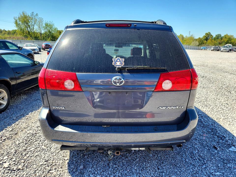 Продажа на аукционе авто 2007 Toyota Sienna, vin: 5TDZK23C47S036235, номер лота: 72022716