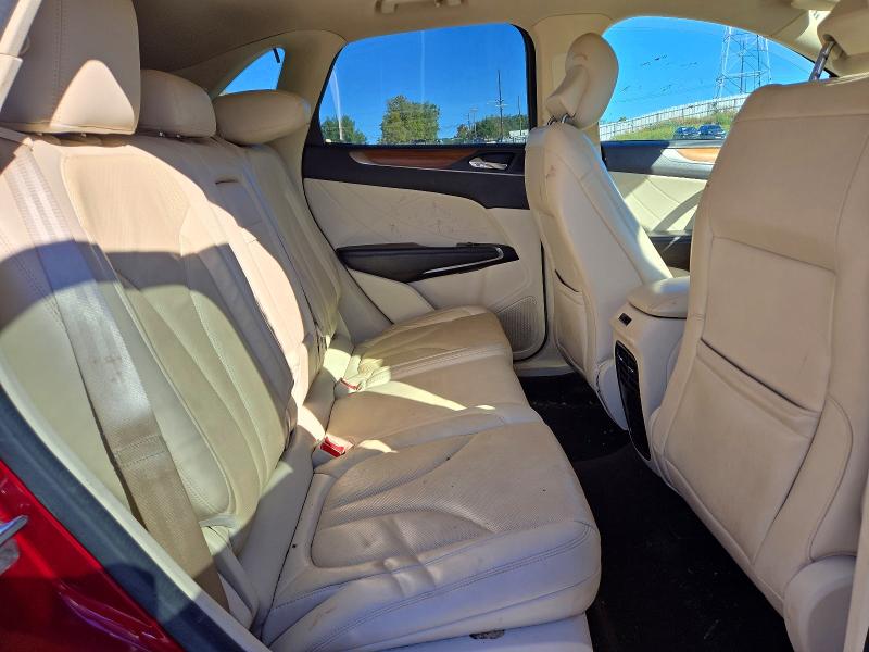 73288926 :رقم المزاد ، 5LMCJ1A92FUJ31745 vin ، 2015 Lincoln Mkc مزاد بيع