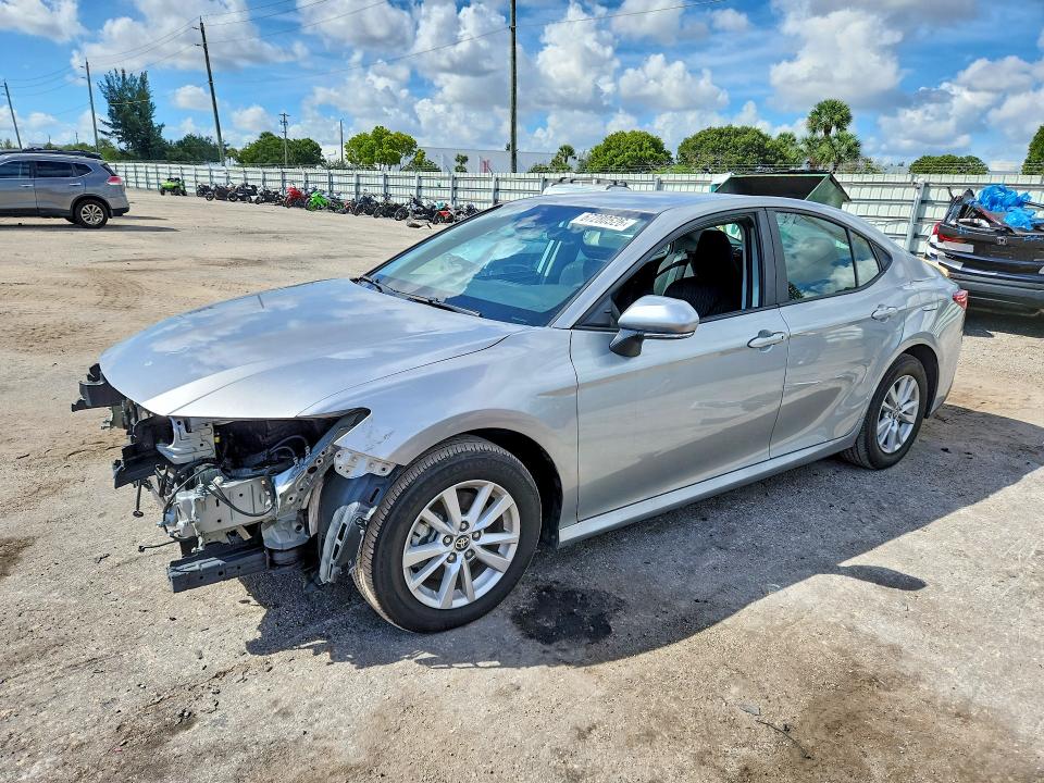 Auction sale of the 2025 Toyota Camry, vin: 4T1DAACK0SU035517, lot number: 67280526
