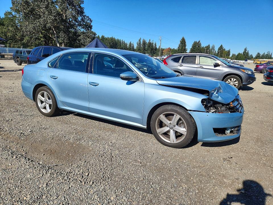 2012 Volkswagen Passat მანქანა იყიდება აუქციონზე, vin: 1VWBP7A3XCC061457, აუქციონის ნომერი: 72754886