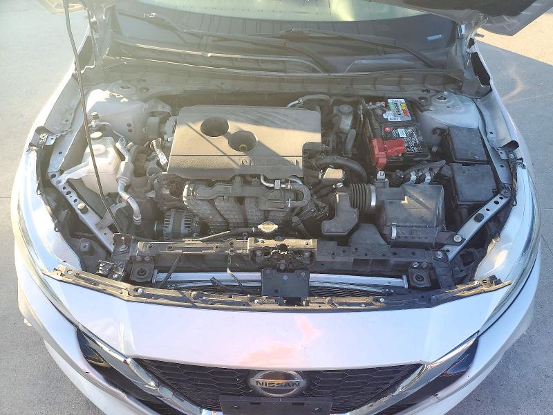 Auction sale of the 2019 Nissan Altima, vin: 1N4BL4BV5KC242757, lot number: 71494296