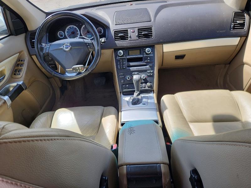 Продажа на аукционе авто 2014 Volvo Xc90 4d Suv Fwd 3.2, vin: YV4952CY7E1682895, номер лота: 70468646